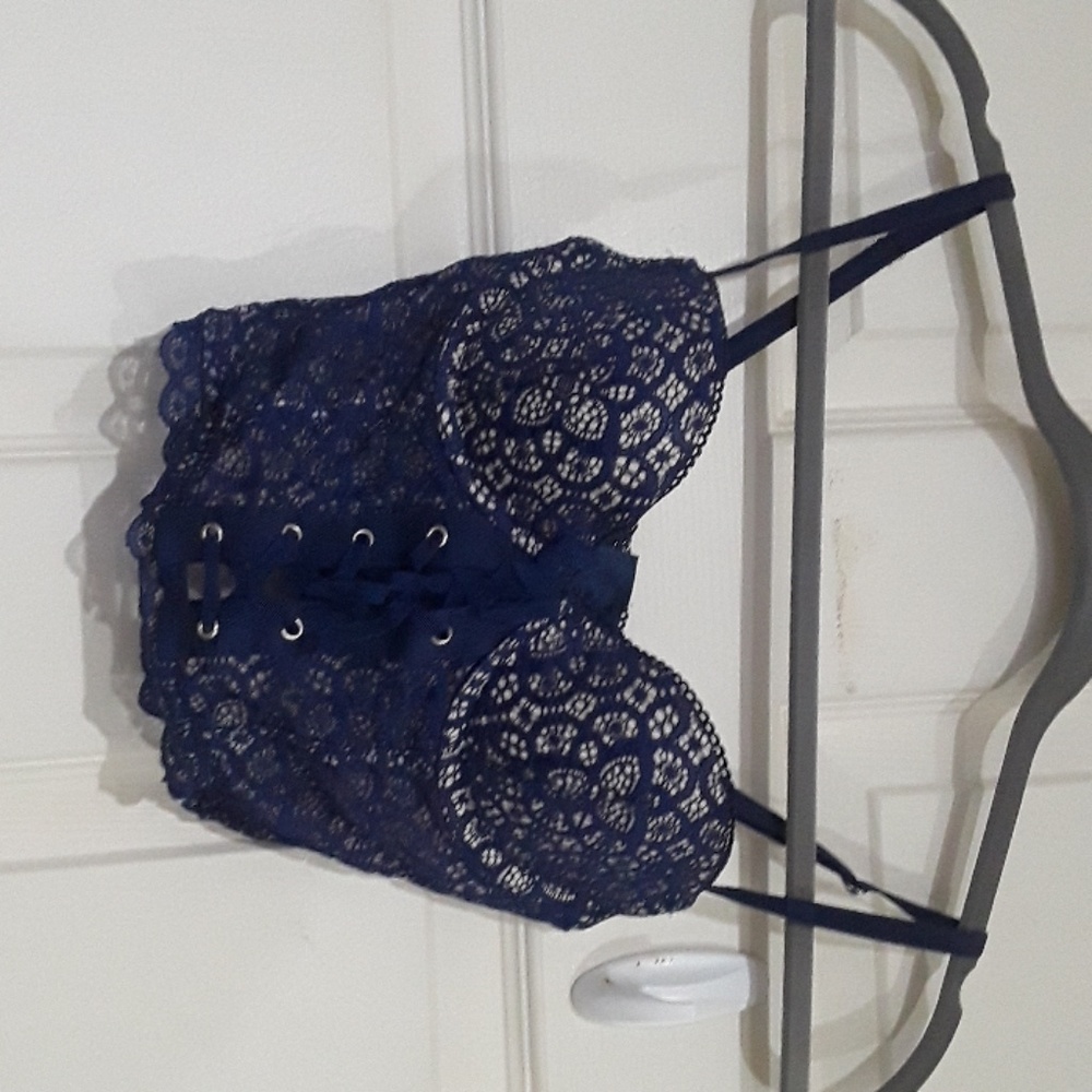 VICTORIA SECRET BUSTIER